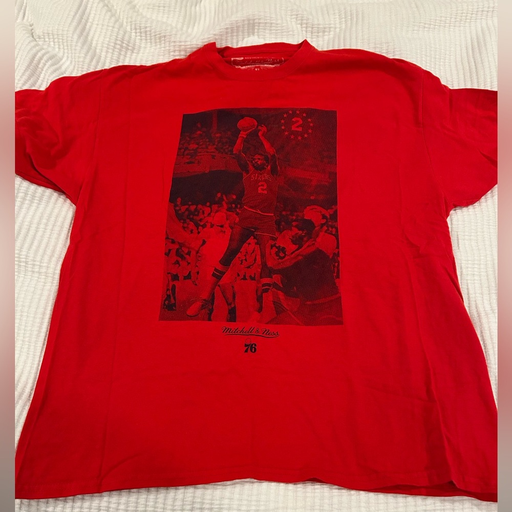 76ers Moses Malone Size XL T Shirt Mitchell & Ness